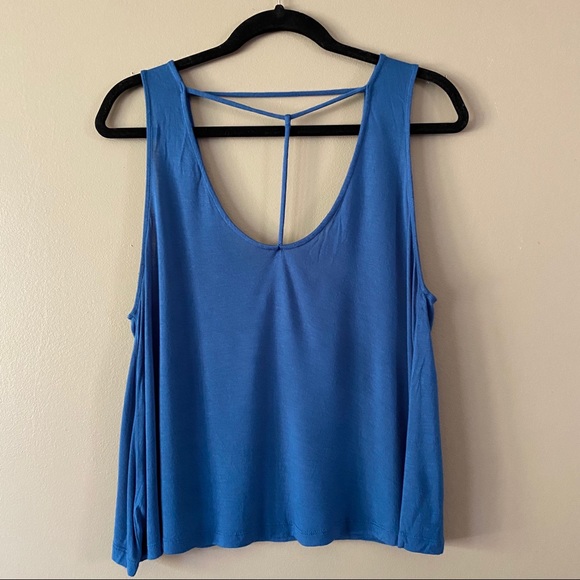 Forever 21 Tops - 🌼 Forever 21 T-strap tank top